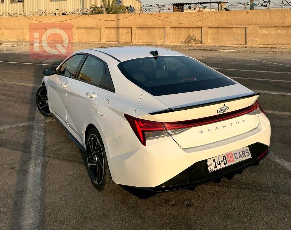 هيونداي النترا